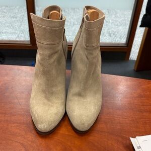 Elegant Beige Ankle Booties